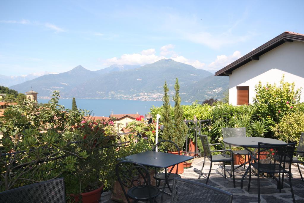 Balcone Fiorito Couette-café *